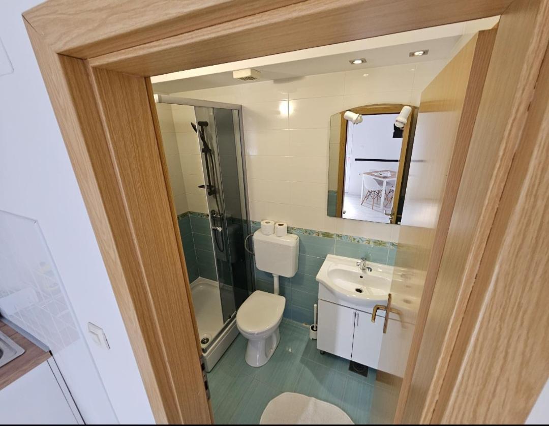 Apartmani Alma Podgora Bagian luar foto